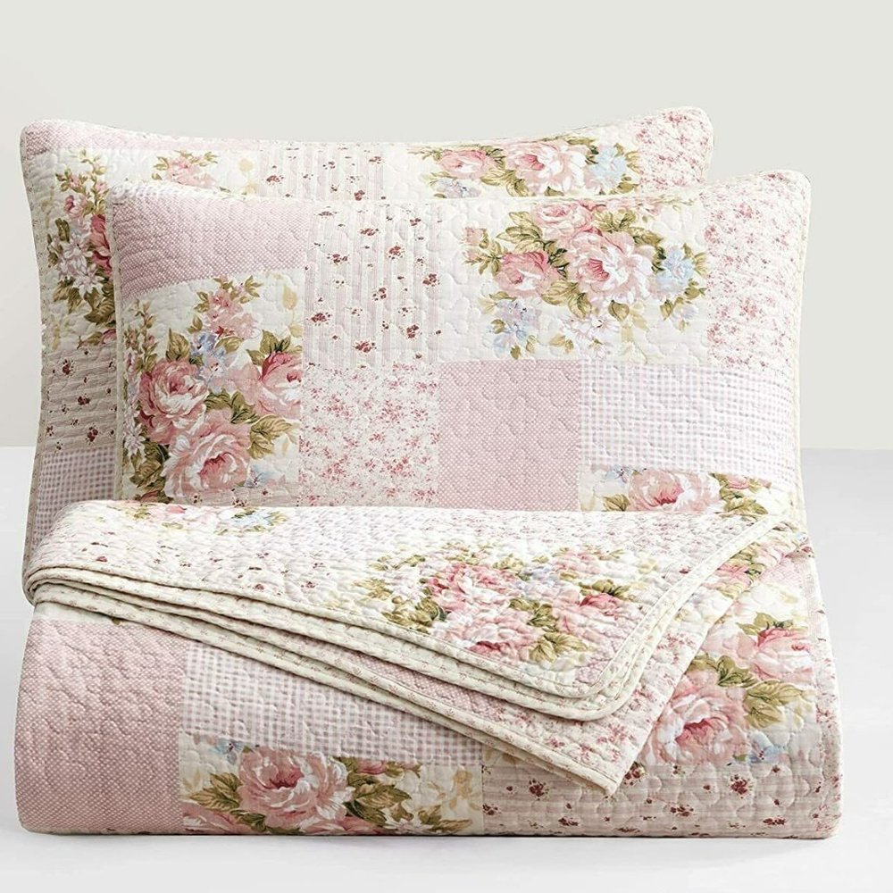 ⭐🌟⭐ Pre-Washed Cotton Quilt Set - Rosy Pink Chic Floral Bedding Coverlet